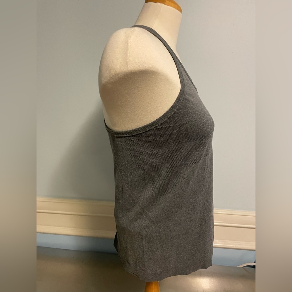 Lululemon - Swiftly Tech Racerback US10 - Picture 4 of 10